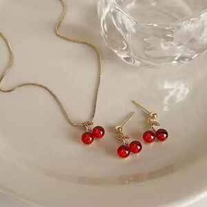 New Cherry Red Gold Necklace and Earring Set